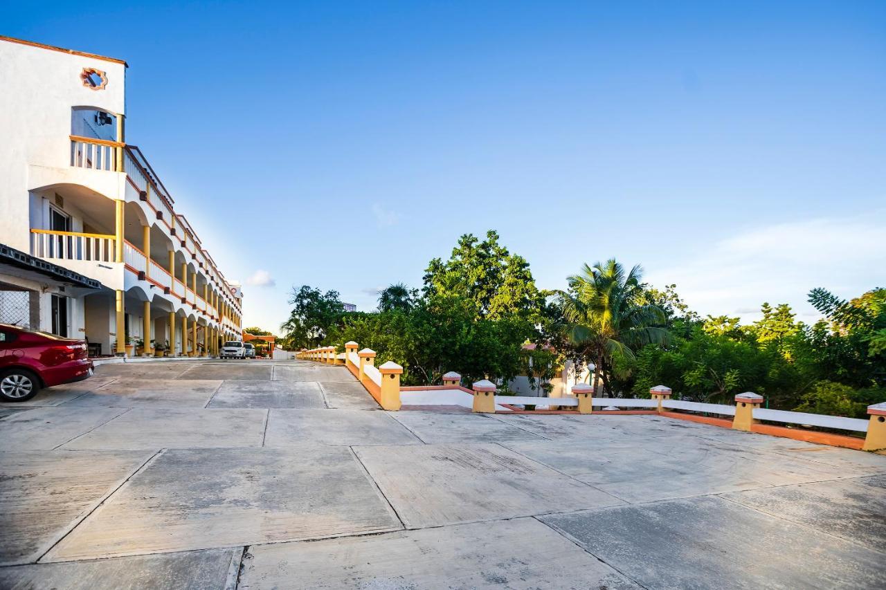 מלון Calderitas Capital O Oxtankah,Chetumal Bay מראה חיצוני תמונה